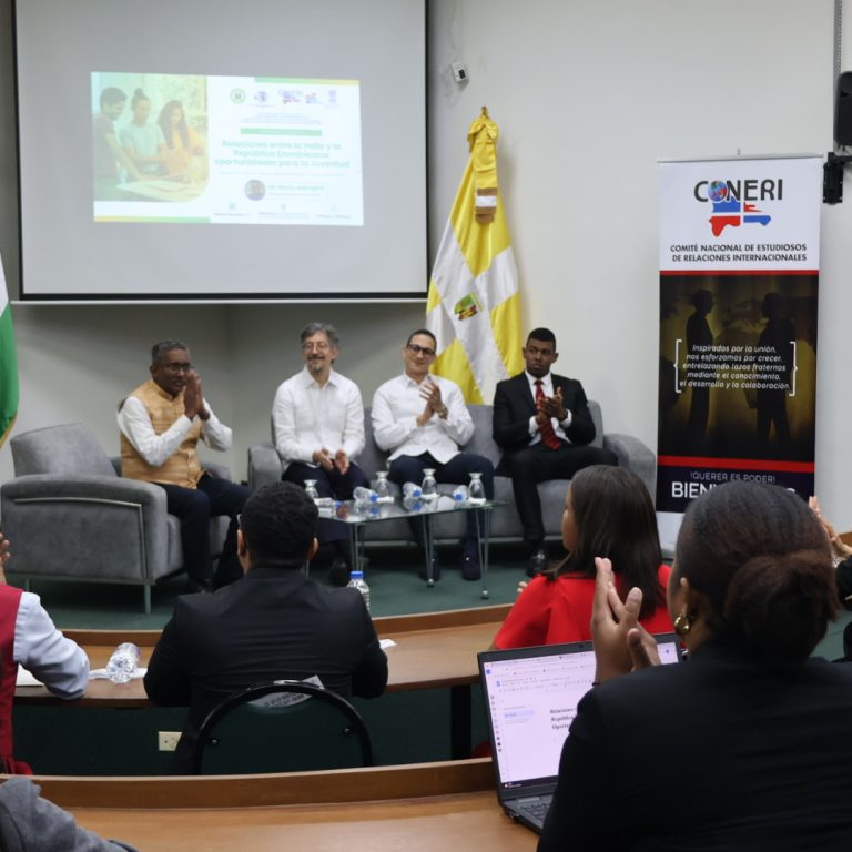 NP UCSD analiza oportunidades de cooperación bilateral junto a embajada de la India - Autoridades