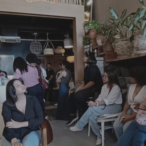 Foto visita estudiantes ucsd diseño (4)